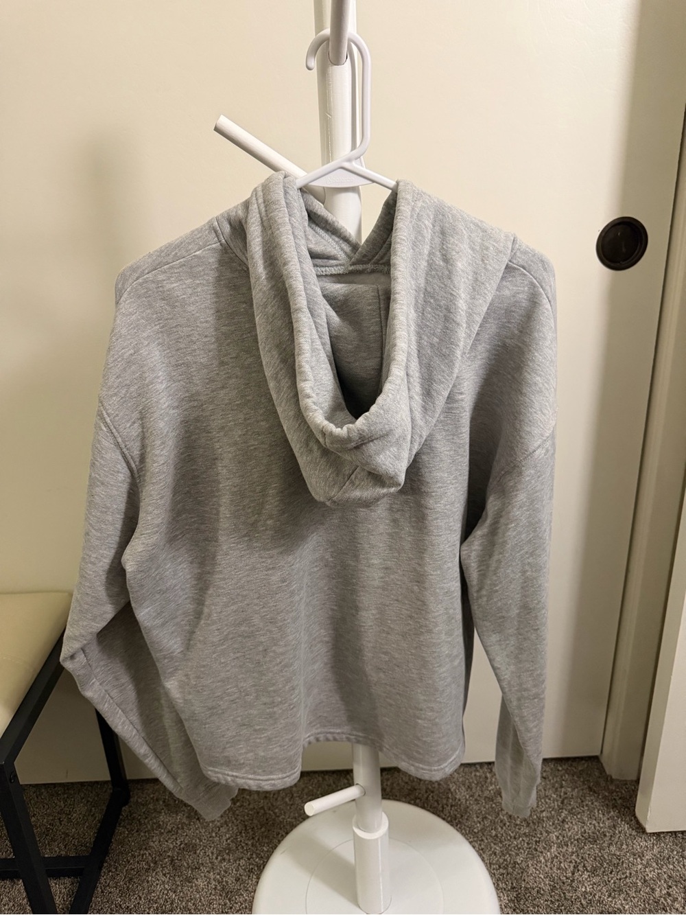 Sweater Subcategory Identification - Picture 2 of 3